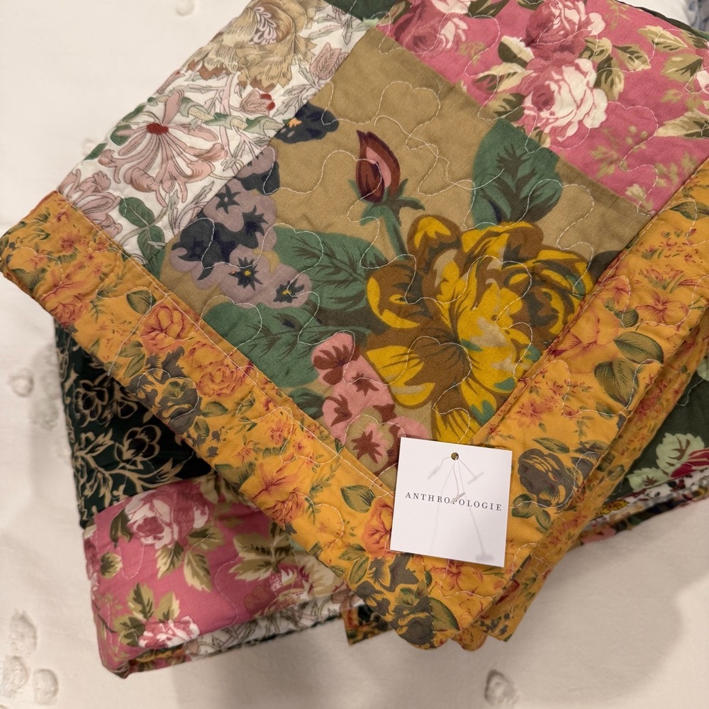 NEW Anthro Cotton Floral Reversible Patchwork Queen King Bedding Quilt Sham Set - Picture 13 of 15